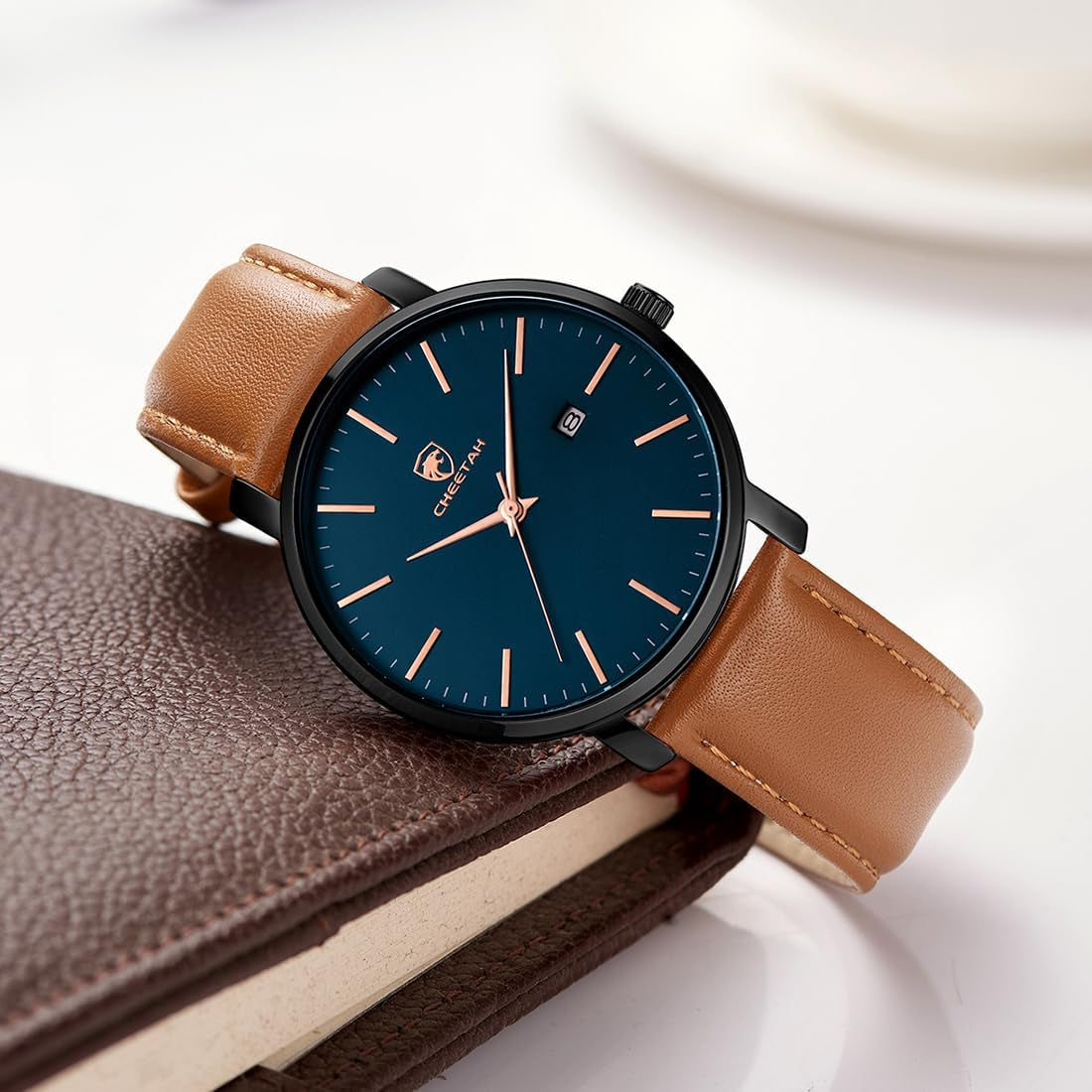 Minimalist Mens Watches, Analog Quartz Waterproof Fashion Watch for Men with Leather Strap, Auto Date Sports Man Wrist Watch