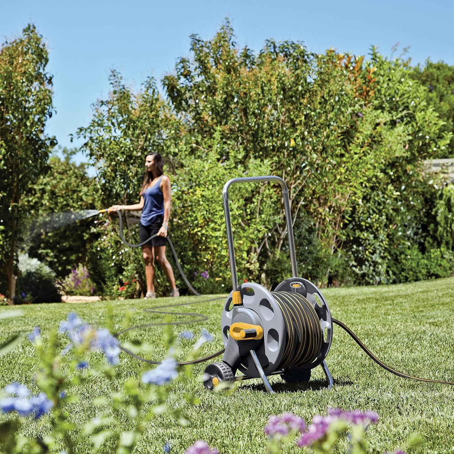 - Cart plus 50M of Ultramax Hose (12.5 Mm): Max Capacity 60M, Rewind Handle, Sturdy Frame for General Use, Supplied Assembled, Nozzle and Fittings Included, Grey