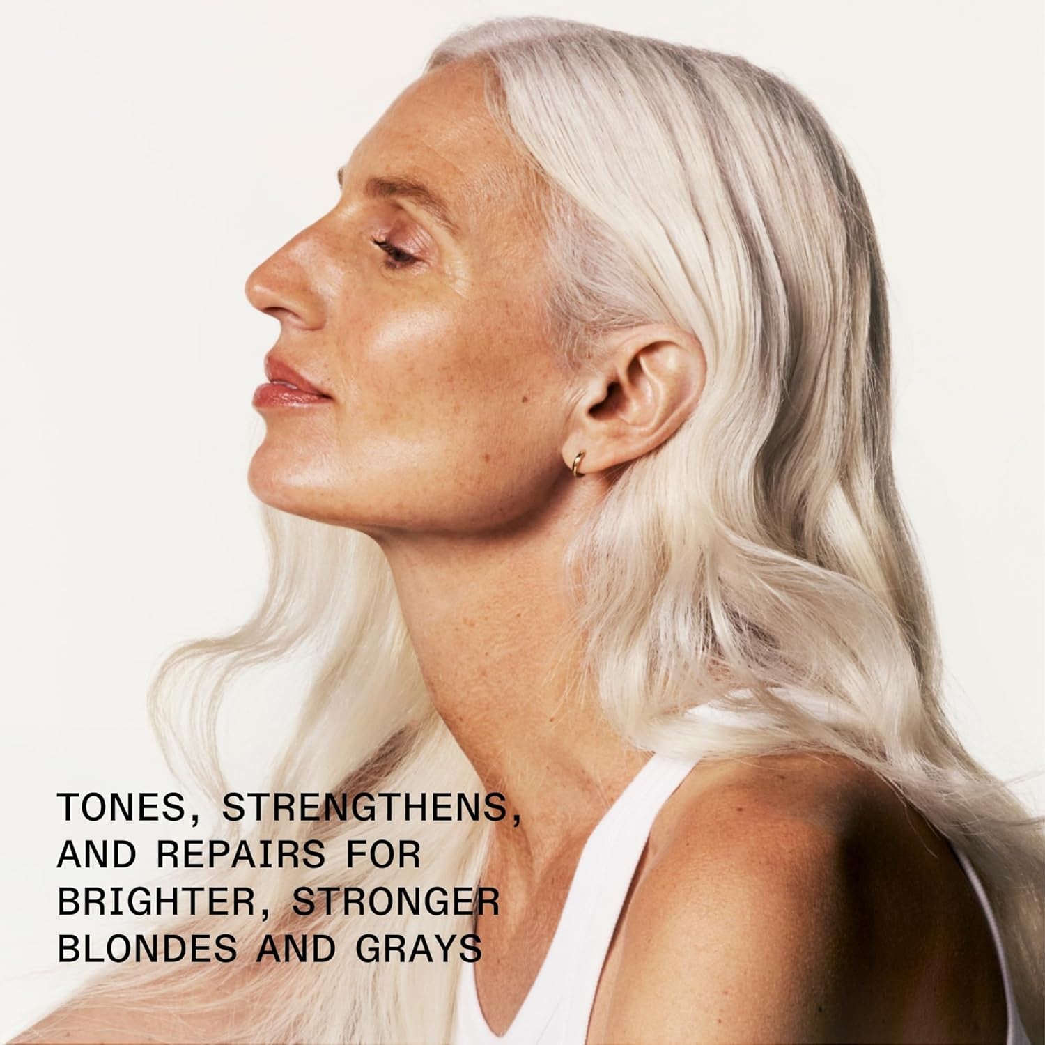 Nº.4P Blonde Enhancer Purple Toning Shampoo: Neutralizes Brassiness & Strengthen | Repairs Damages & Hydrates Hair | for Coily, Curly, Straight, and Wavy, 250 Ml / 8.5 Fl. Oz.